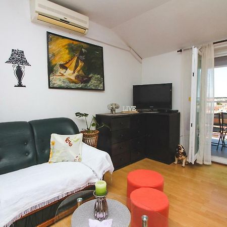 Apartman Nicole Lägenhet Zadar Exteriör bild