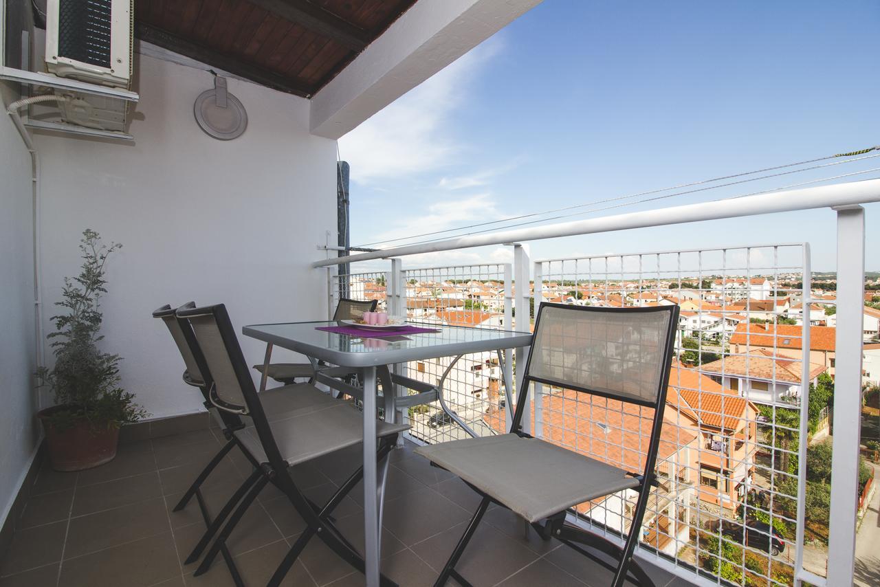 Apartman Nicole Lägenhet Zadar Exteriör bild