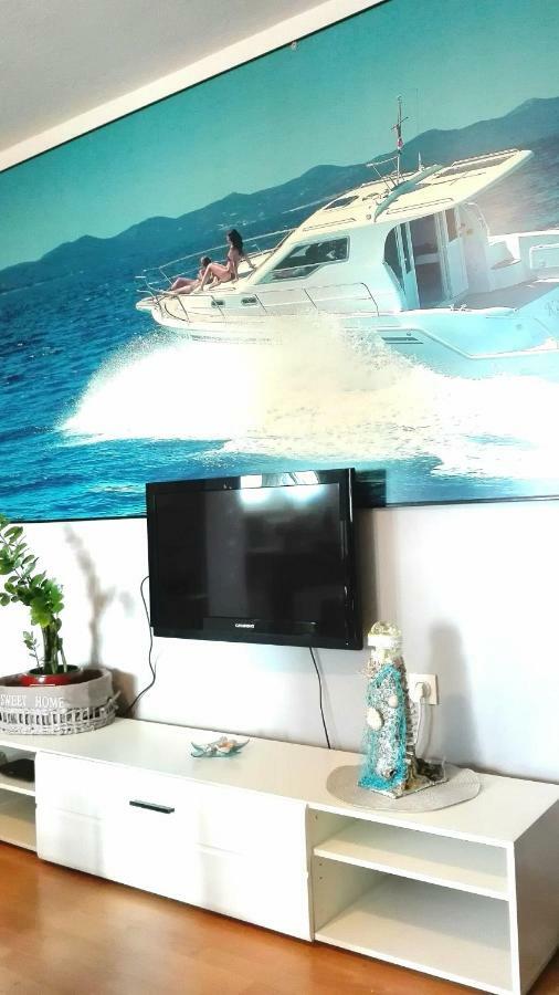 Apartman Nicole Lägenhet Zadar Exteriör bild