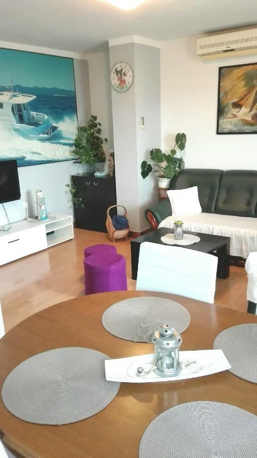 Apartman Nicole Lägenhet Zadar Exteriör bild